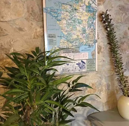 La Maison Du Puit * Castels